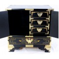 elegant cabinet est-oriental, de budoir. lacquer & pictura manuala. Taiwan anii' 70